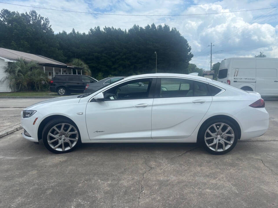 buick regal sportback 2019 W04GW6SX0K1070695 image buick regal sportback 2019 W04GW6SX0K1070695 image